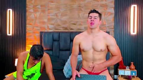 Snapshot of hotfuckers4uu chatting on July 7, 3:05 pm felipe marcello online show from July 7, 3:05 pm