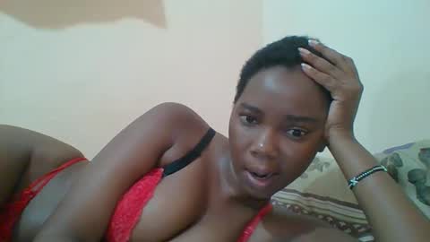 Queen online show from February 15, 5:41 am