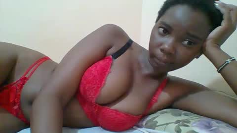 Queen online show from March 3, 3:52 am