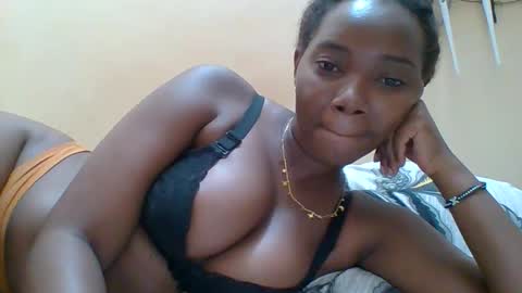 Queen online show from March 15, 7:20 pm