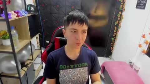 hannah online show from March 12, 1:56 am