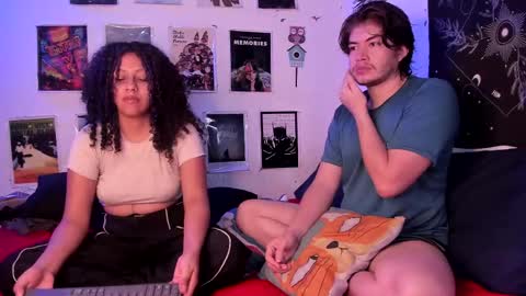 Sam and Nico online show from April 28, 5:01 am