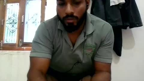 hothunkman352176 online show from March 16, 5:44 am