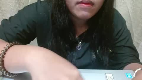 Snapshot of hotiemorenagurl18 chatting on September 27, 6:07 am hotiemorenagurl18 online show from September 27, 6:07 am