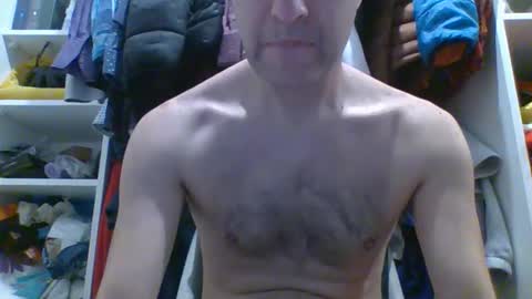 hottitan  twitter Marianoshcam online show from October 26, 6:47 pm