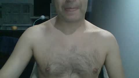 Snapshot of hotitan chatting on June 22, 3:19 am hottitan twitter Marianoshcam online show from June 22, 3:19 am