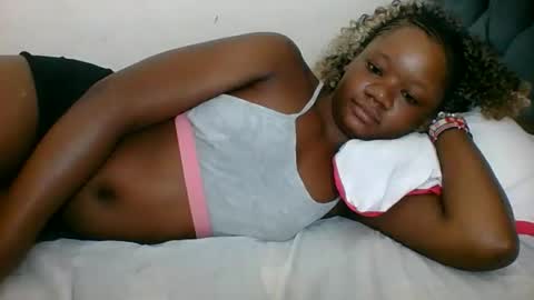 LOYCE online show from May 31, 1:03 am