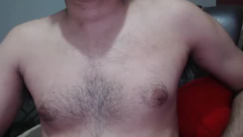 James-Hotxx online show from May 6, 8:36 pm