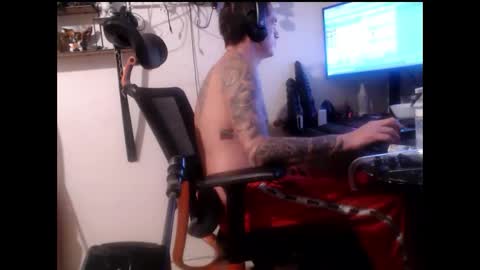 Snapshot of hotkinkytat chatting on January 12, 2:56 am hotkinkytat online show from January 12, 2:56 am