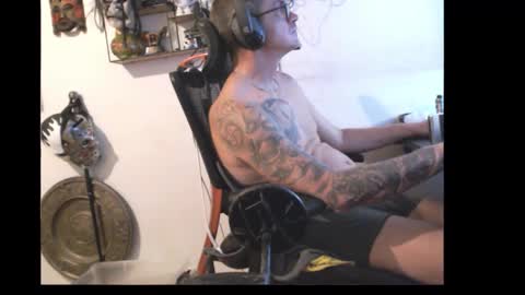 hotkinkytat online show from May 3, 1:28 pm