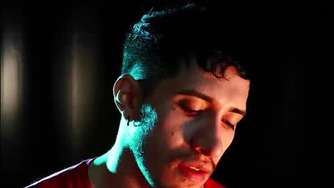 Hotlatinking online show from January 31, 9:35 pm