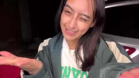 Snapshot of hotlatinocouple__ chatting on May 31, 4:53 am Eevee Zoro online show from May 31, 4:53 am