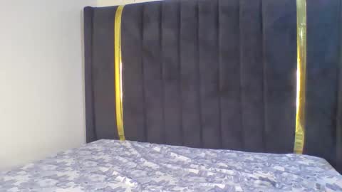 hotleen997564 online show from February 10, 8:29 am