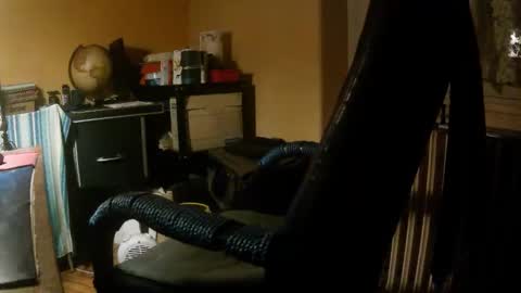 hotleopold online show from December 14, 10:14 pm