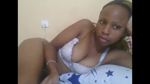 Snapshot of hotlove255 chatting on January 24, 7:08 am hotlove255 online show from January 24, 7:08 am