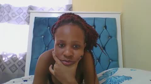 Snapshot of hotlove255 chatting on February 26, 7:53 am hotlove255 online show from February 26, 7:53 am