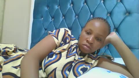 Snapshot of hotlove255 chatting on January 7, 8:06 am hotlove255 online show from January 7, 8:06 am