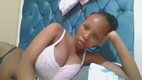 Snapshot of hotlove255 chatting on March 13, 8:54 am hotlove255 online show from March 13, 8:54 am