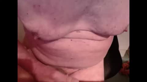 Snapshot of hotlux_54 chatting on November 19, 10:32 pm hotlux_54 online show from November 19, 10:32 pm