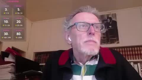 hotlux_54 online show from May 10, 3:17 pm