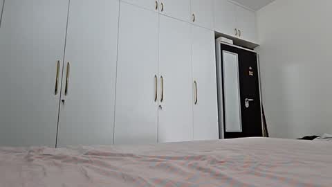 hotm_on_cam online show from September 10, 3:50 am