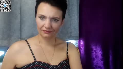 Snapshot of hotmamaqueen234 chatting on July 13, 11:57 am hotmamaqueen234 online show from July 13, 11:57 am