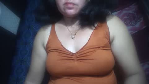 Snapshot of hotmatureladyxxx chatting on November 10, 2:10 am hotmatureladyxxx online show from November 10, 2:10 am