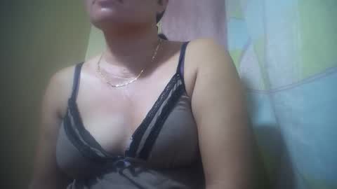 Snapshot of hotmatureladyxxx chatting on November 21, 8:40 pm hotmatureladyxxx online show from November 21, 8:40 pm