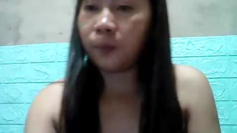 Snapshot of hotmoana chatting on May 31, 10:44 pm hotmoana online show from May 31, 10:44 pm