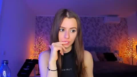 hotmolly_ online show from June 21, 7:05 pm