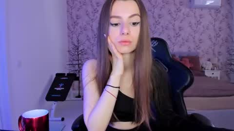 hotmolly_ online show from July 16, 9:48 am