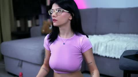 Molly online show from May 7, 2:28 am