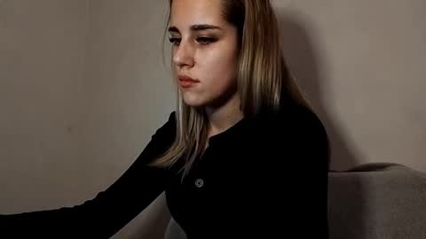 hotmusex online show from November 30, 3:05 pm