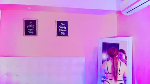 Snapshot of hotpawgmilf chatting on January 30, 12:37 pm Sussy Bloom online show from January 30, 12:37 pm