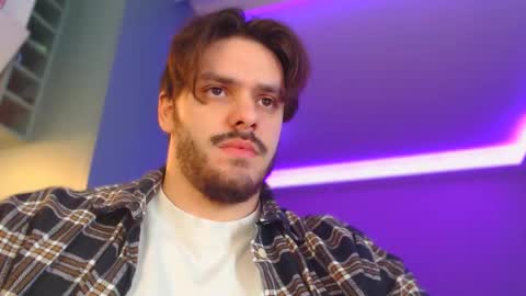 Snapshot of hotpolishsausage chatting on February 13, 11:37 pm Jason online show from February 13, 11:37 pm