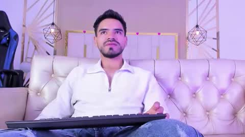 Snapshot of hotpulse_vc chatting on February 21, 1:12 pm hotpulse vc online show from February 21, 1:12 pm