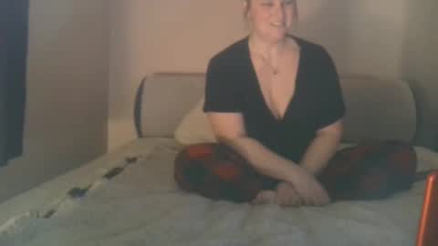 Snapshot of hotspot829 chatting on March 10, 1:12 am hotspot829 online show from March 10, 1:12 am