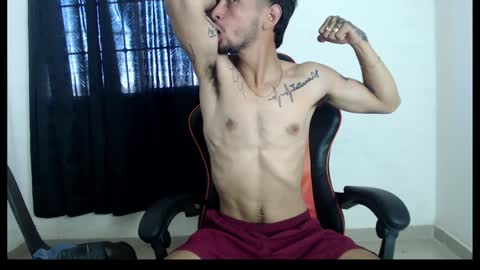 Snapshot of hotsteel420 chatting on January 10, 2:13 pm hotsteel420 online show from January 10, 2:13 pm