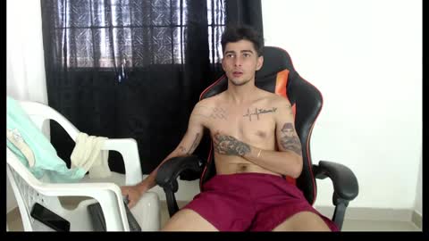 Snapshot of hotsteel420 chatting on February 2, 4:11 pm hotsteel420 online show from February 2, 4:11 pm