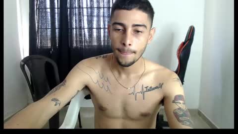 Snapshot of hotsteel420 chatting on March 7, 2:12 pm hotsteel420 online show from March 7, 2:12 pm