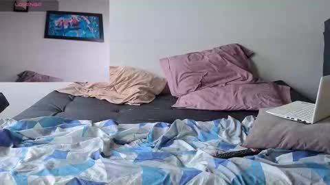 Snapshot of hotstud_999 chatting on October 26, 12:22 pm Andres online show from October 26, 12:22 pm