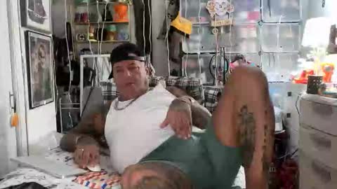 Snapshot of hotstuff775616 chatting on November 29, 3:09 am hotstuff775616 online show from November 29, 3:09 am