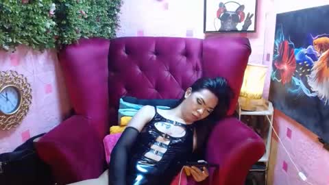 Summer online show from January 20, 3:50 pm