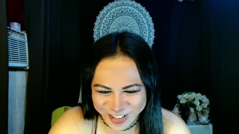 Snapshot of hott_summerr chatting on January 11, 9:36 am Alex Summer online show from January 11, 9:36 am