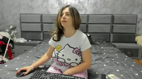 Snapshot of hottalicia2 chatting on January 12, 11:47 pm hottalicia2 online show from January 12, 11:47 pm