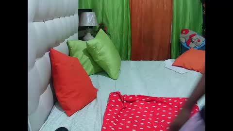 THEONE online show from February 8, 1:01 pm