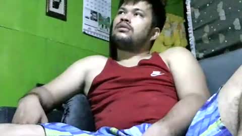 HottestPinoy32 online show from March 3, 4:24 pm