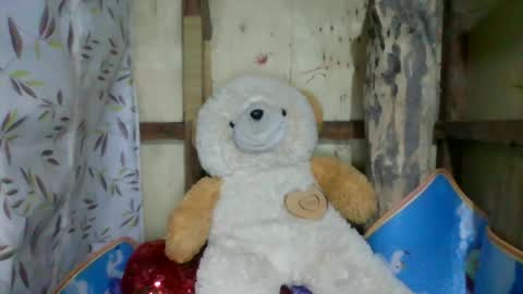 Snapshot of hottie_ayesha0516 chatting on July 6, 1:08 pm hottie_ayesha0516 online show from July 6, 1:08 pm