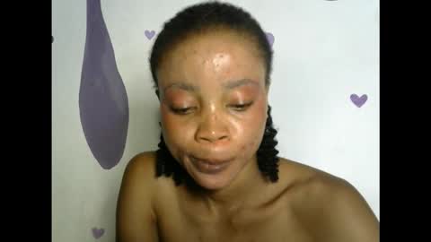 Snapshot of hottie_baddie14 chatting on October 26, 7:20 pm hottie baddie14 online show from October 26, 7:20 pm