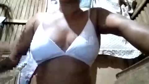 Lyn online show from November 11, 12:27 pm